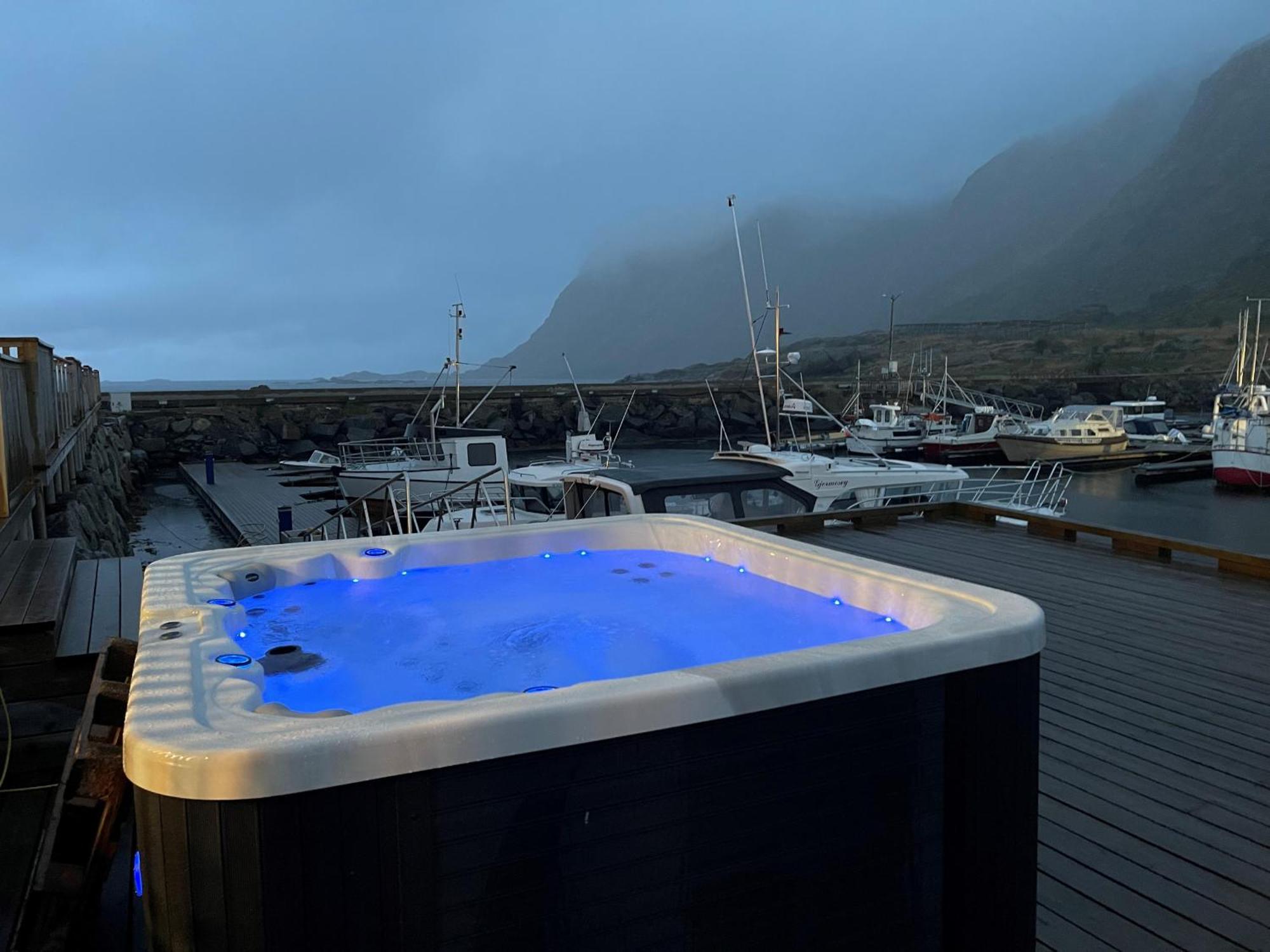 Lofoten Seaview Ballstad Ngoại thất bức ảnh